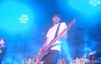© Robert Rotifer Alex James